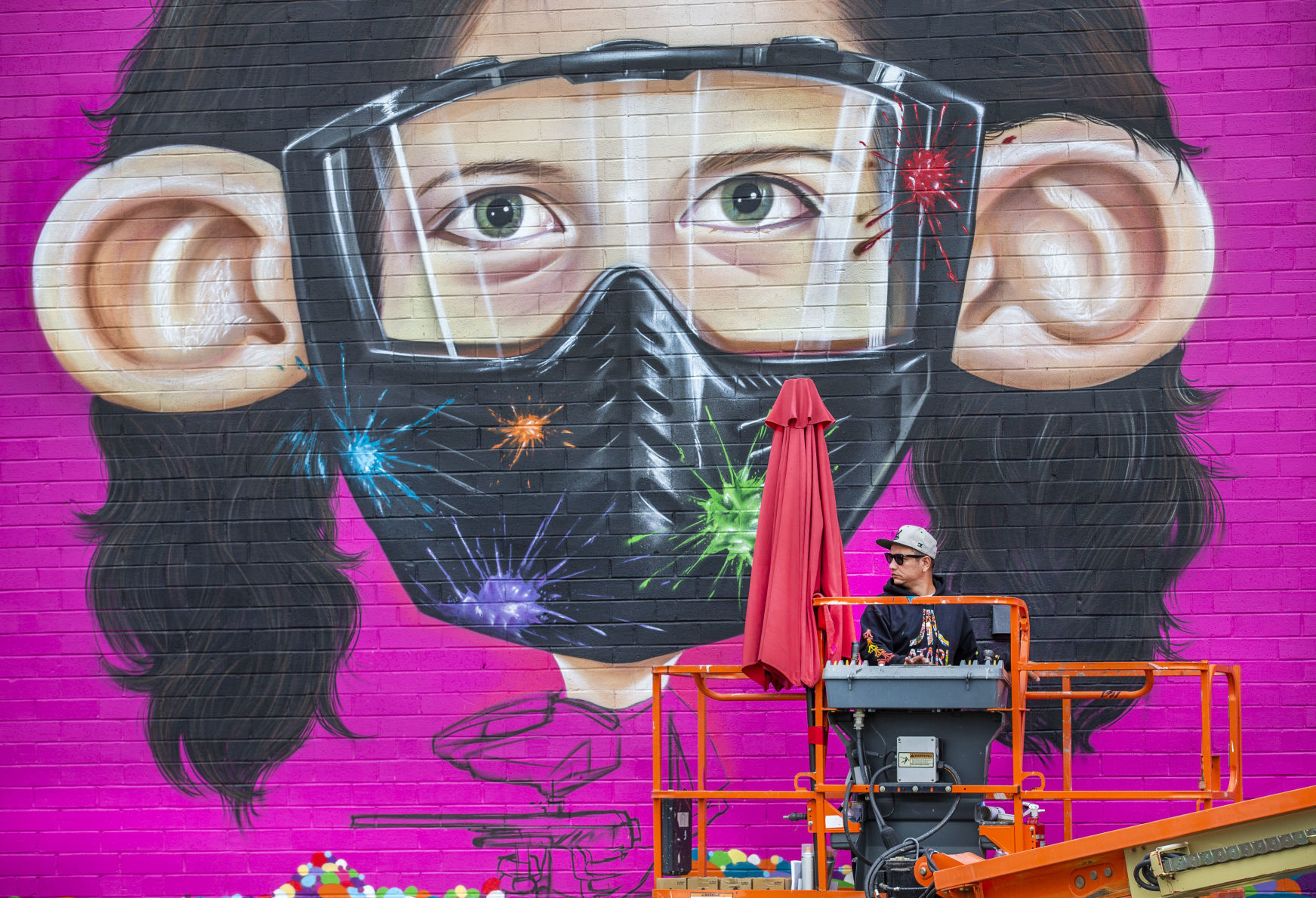 Marty Kotis expands building murals